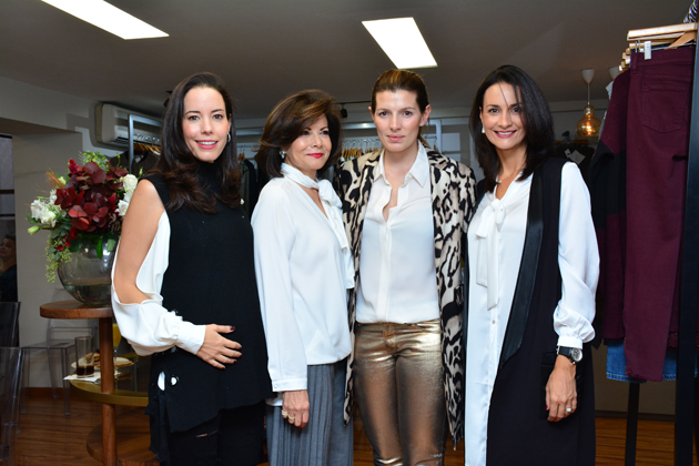 Elda del Moral, Elda Watanabe, Sara Galindo e Irma de del Moral