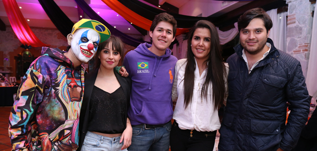 (principal) Tomás Ramírez, Ana Pau Colín,  Diego Marquez, Domenika Álvarez y Ricardo Dávila