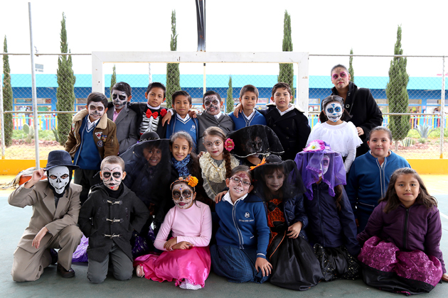 IMG_947 Alumnos de primaria con peculiares disfraces