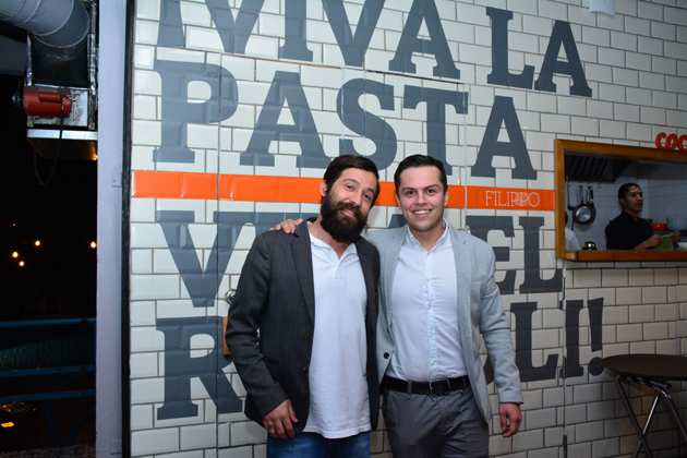 Amezola y Carlos Ávila