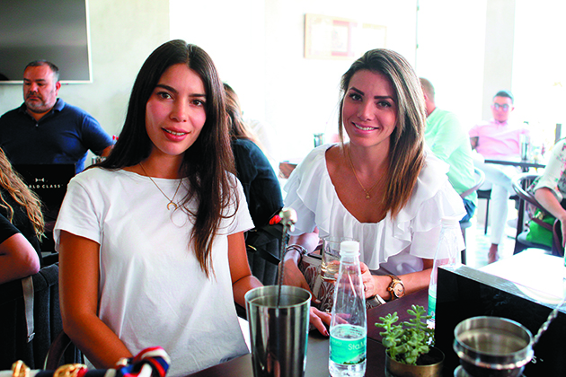 04 Marisol Luévanos y Lorenia Martínez