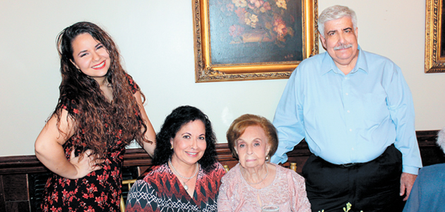CUMPLE MARTHA VILLAREAL