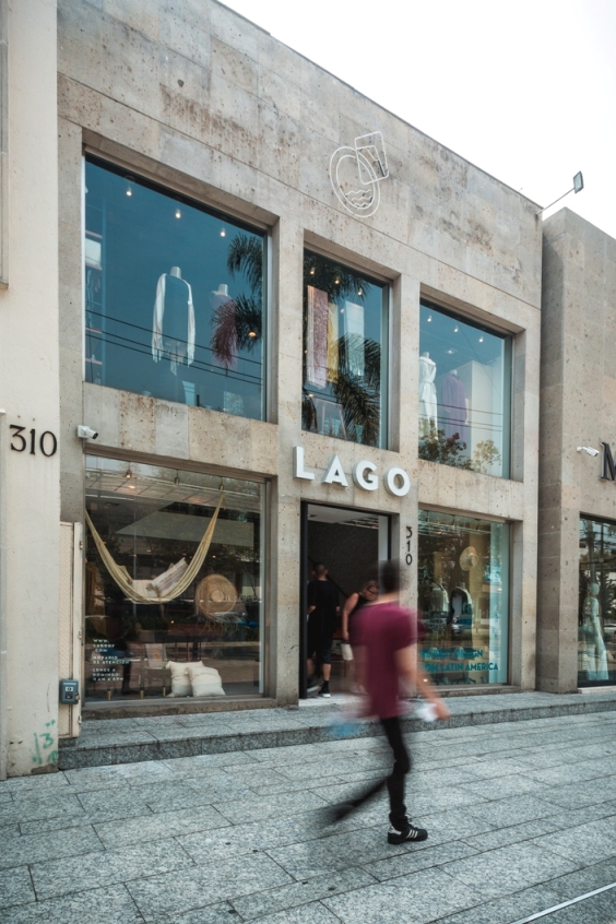 Lago concept store