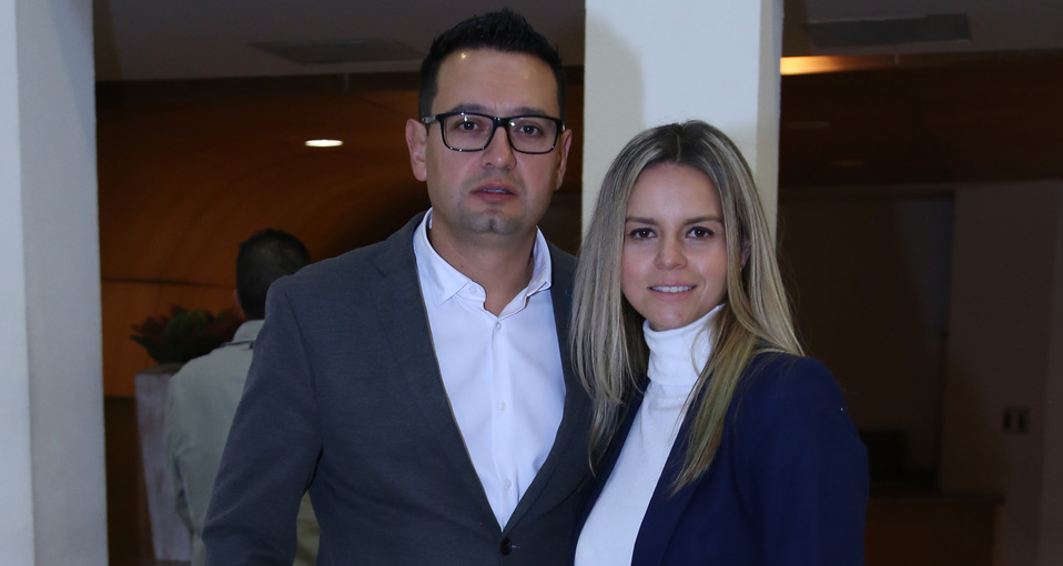 Charlan con Odín Dupeyrón
