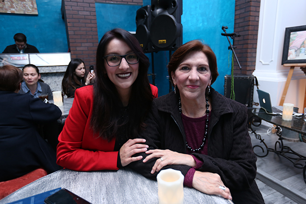 GABRIELA CARDONA Y MARÍA QUIÑONES