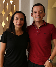 ALMA CARBAJAL Y CÉSAR GONZÁLEZ