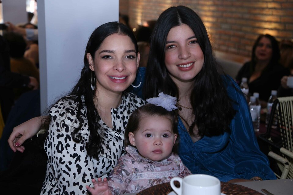 Cristy, Sofi y Catalina
