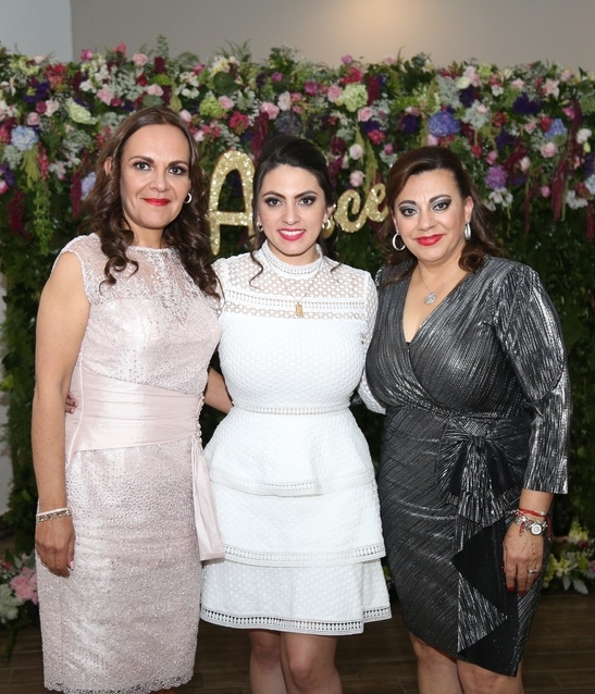 Despedida de Aracely Baca