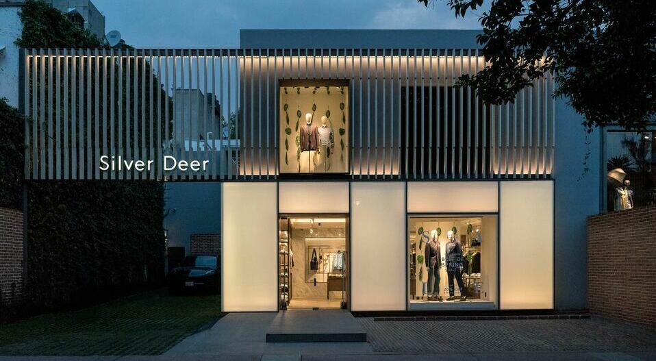 Silver Deer Polanco