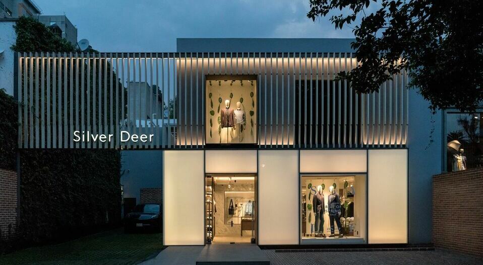 Silver Deer Polanco