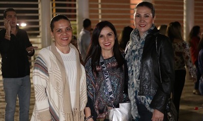 Elsa Torres, Daniela San Roman y Gaby Cabrera
