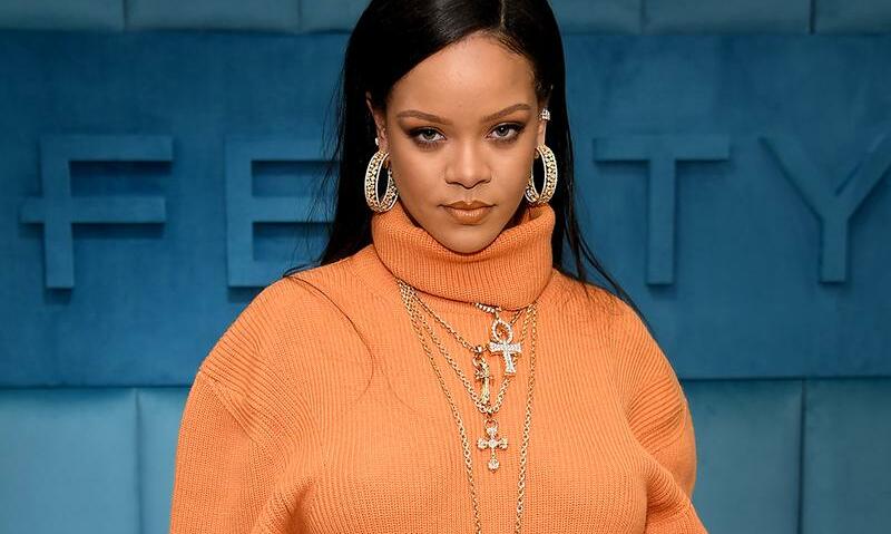 El año pasado lanzó su propia marca de lujo, Fenty, que mezcla estilo urbano y glamuroso.
