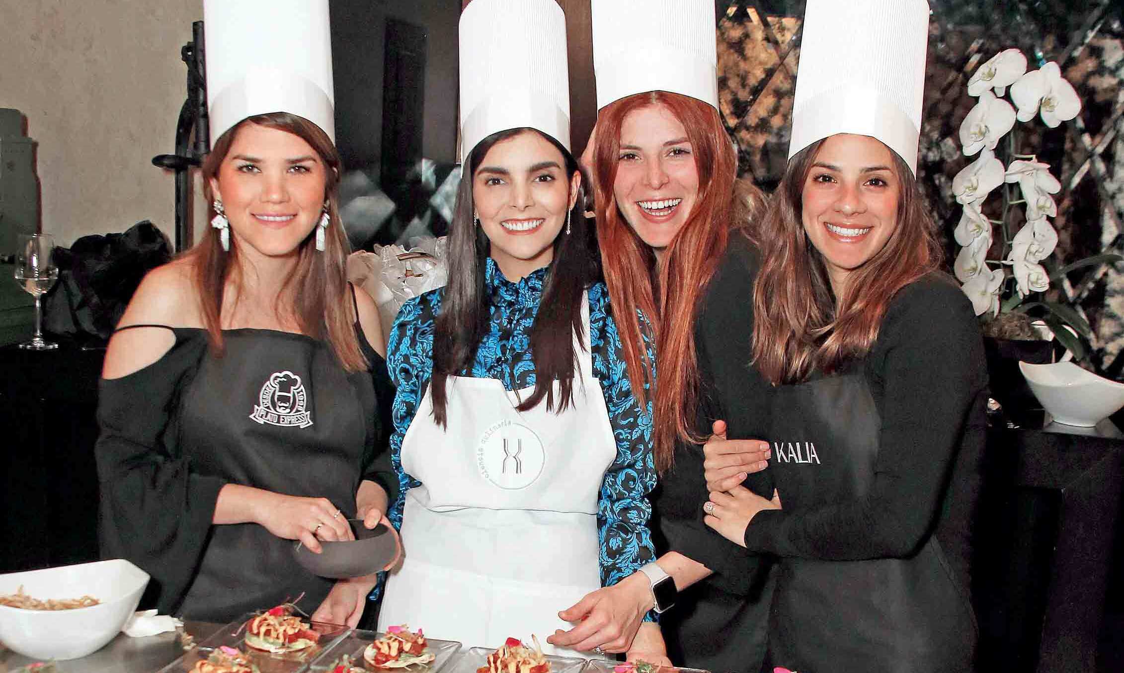 Mónica Martínez, Florencia Rubio, Cristy Ovalle y Loreta Martell