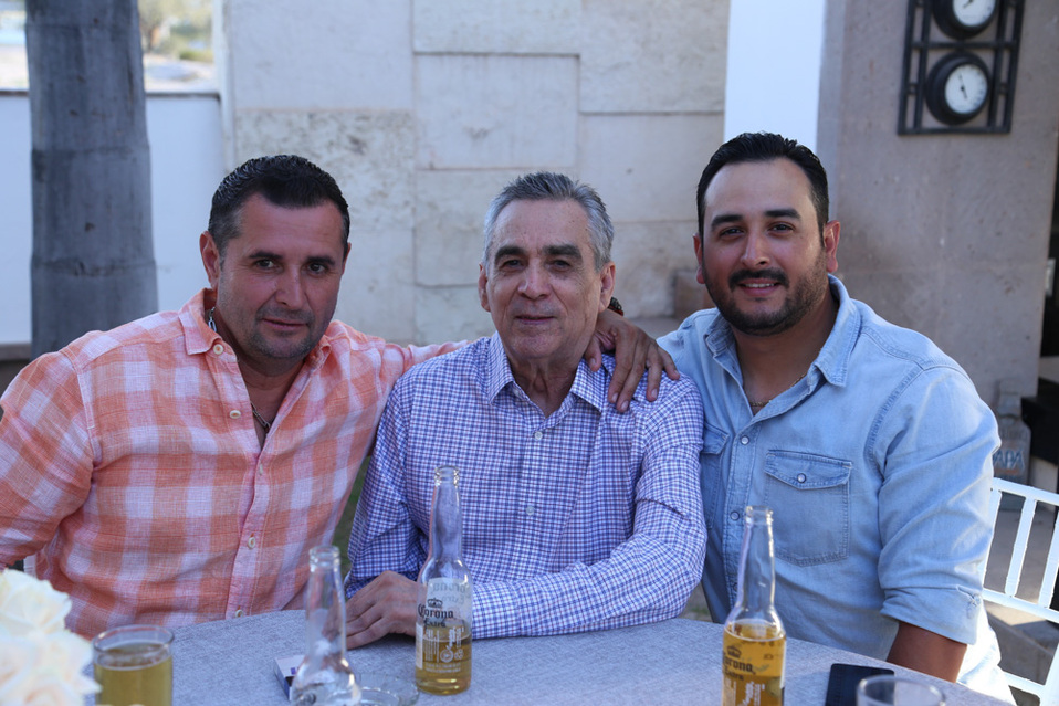 Enrique, Enrique y Rogelio