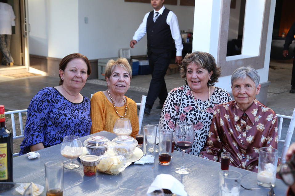 Rosario, Coco, Lupita y Rosa María