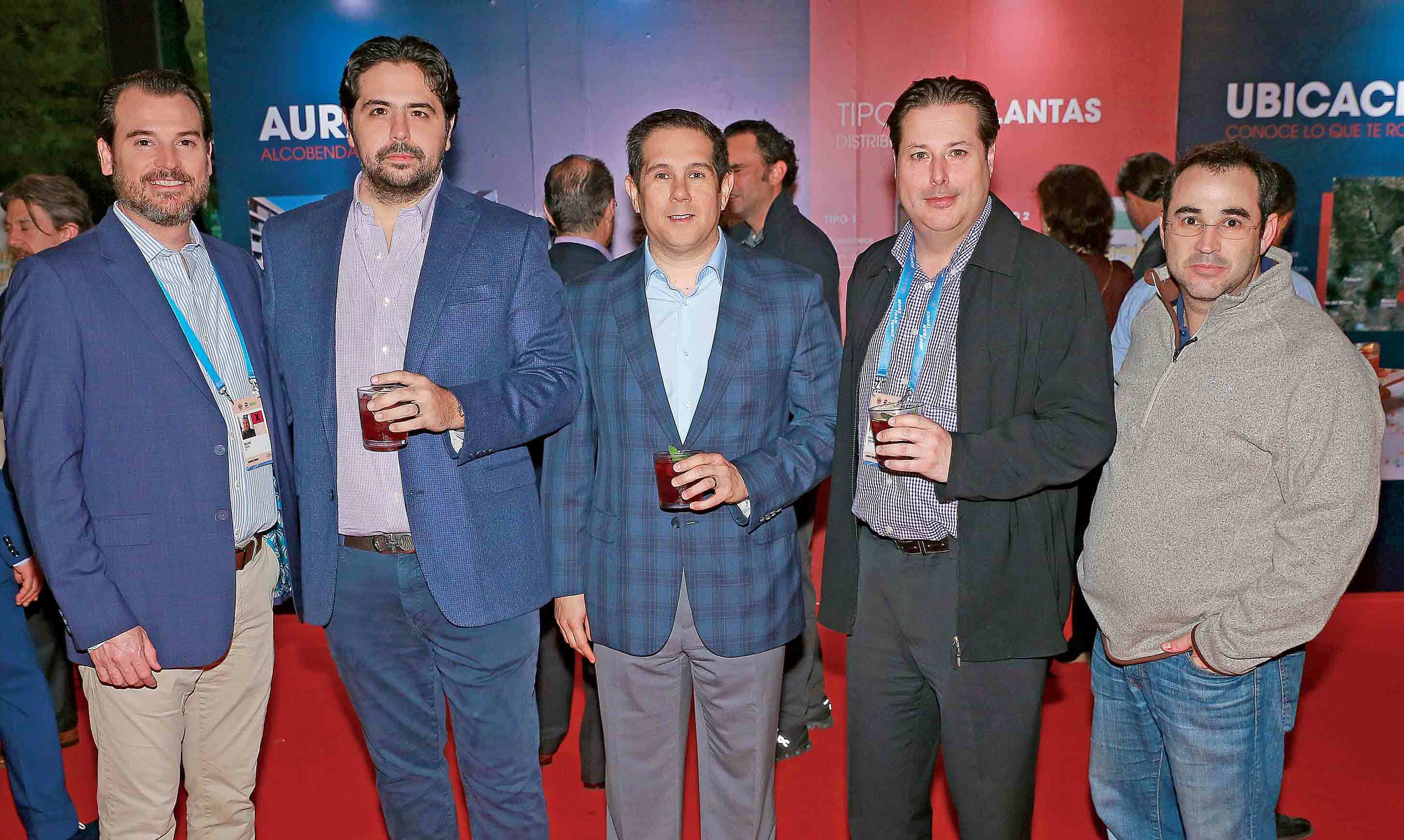 Pablo Páez, Ignacio Zamacona, Eugenio Saldívar, Rodrigo Jaime y Alejandro Guzmán