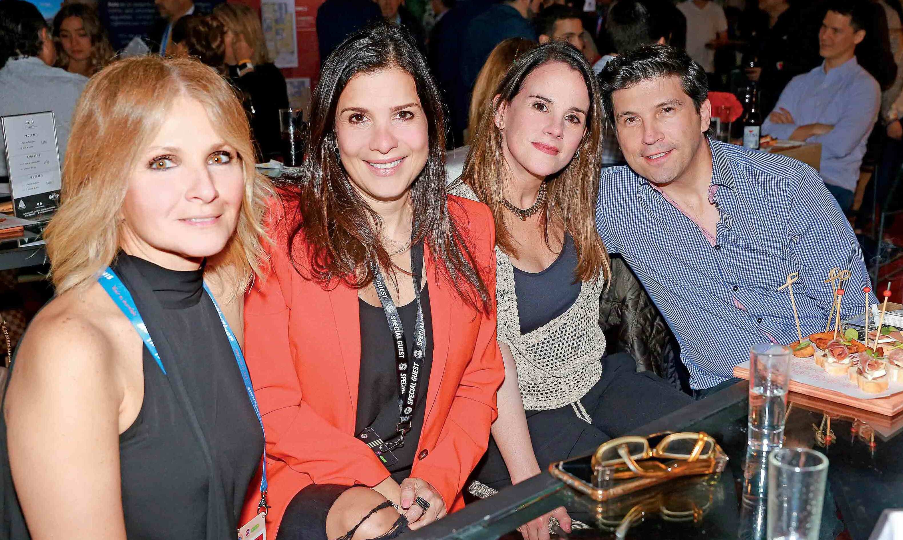 Claudia Familiar, Lorenia Canavati, Celina Garza y Hernán Villarreal