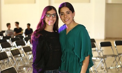 Karla Urraca y Edith Arias