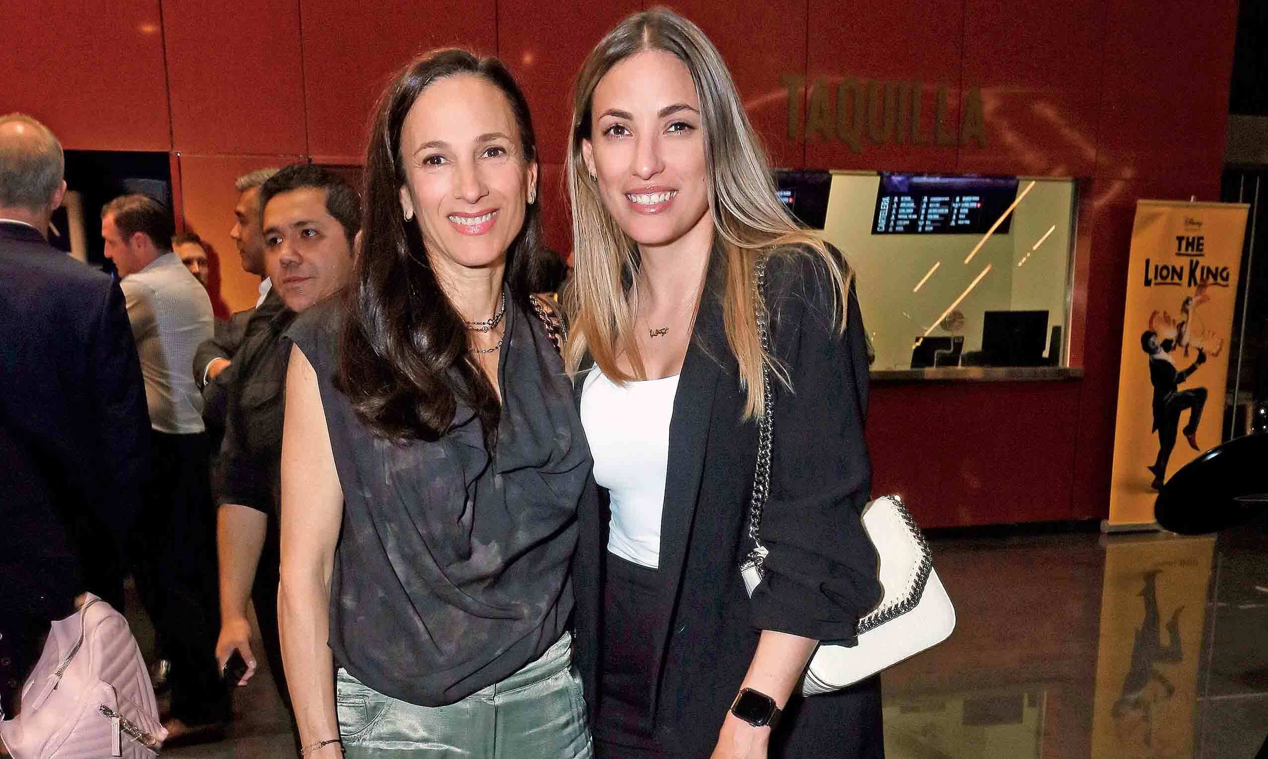 Yolanda Garza de González y Ana Cortés