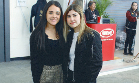 Scarlett Valenzuela Y Alejandra Avendaño