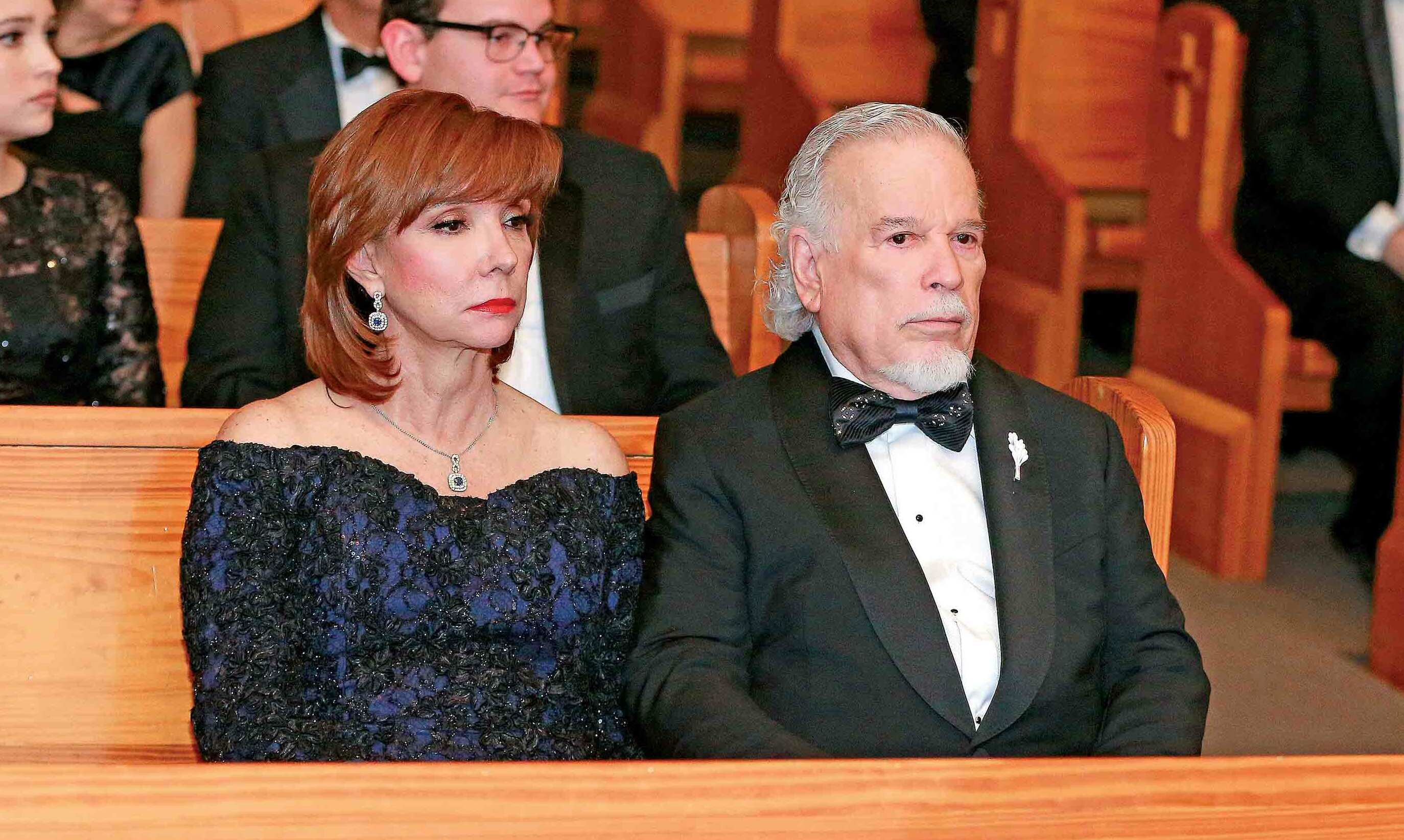 Carmen Bortoni de de la Garza y Gustavo de la Garza