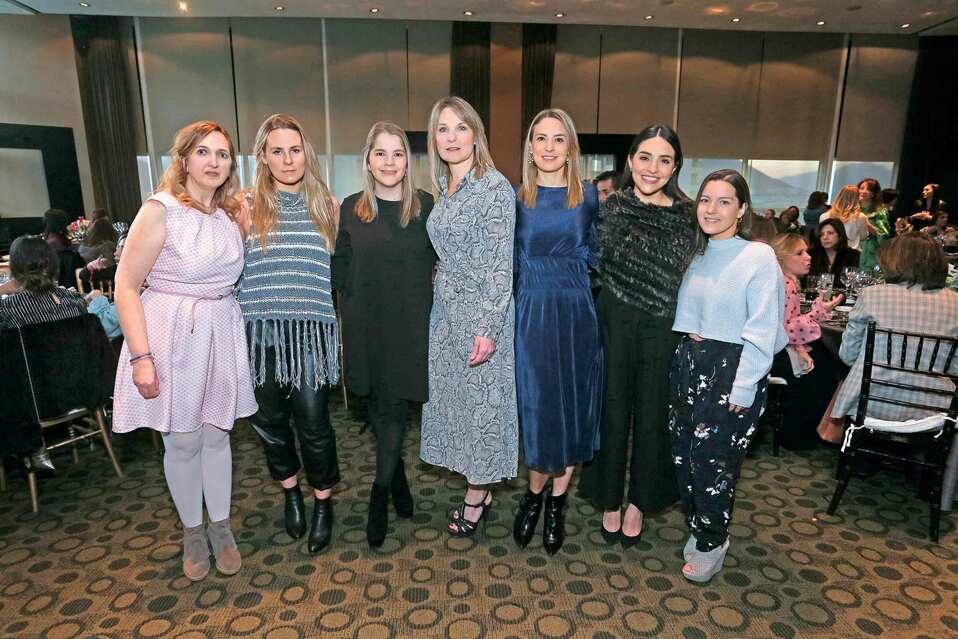 Roby Bremer, Adriana Bremer, Estefi Bremer, Adriana Ibarra de Bremer, Claudia Rodríguez de Bremer, Tita Belden y Bárbara Bremer