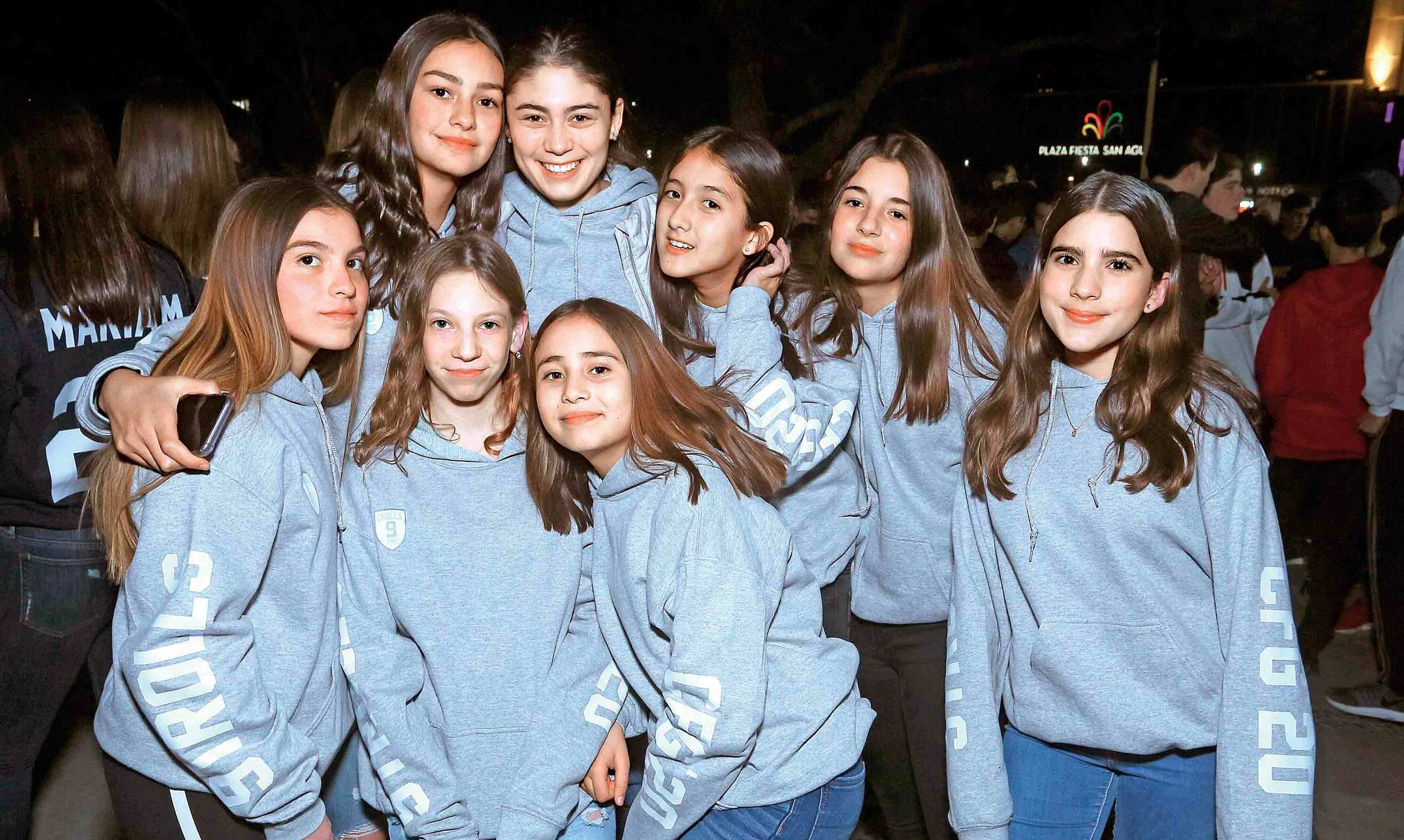 Carmen Ramos, Ángela Meraz, Pamela Daccarret, Valeria Padilla,  Juliana Villarreal, Elisa González, Bárbara Félix y Marijosé Herrera