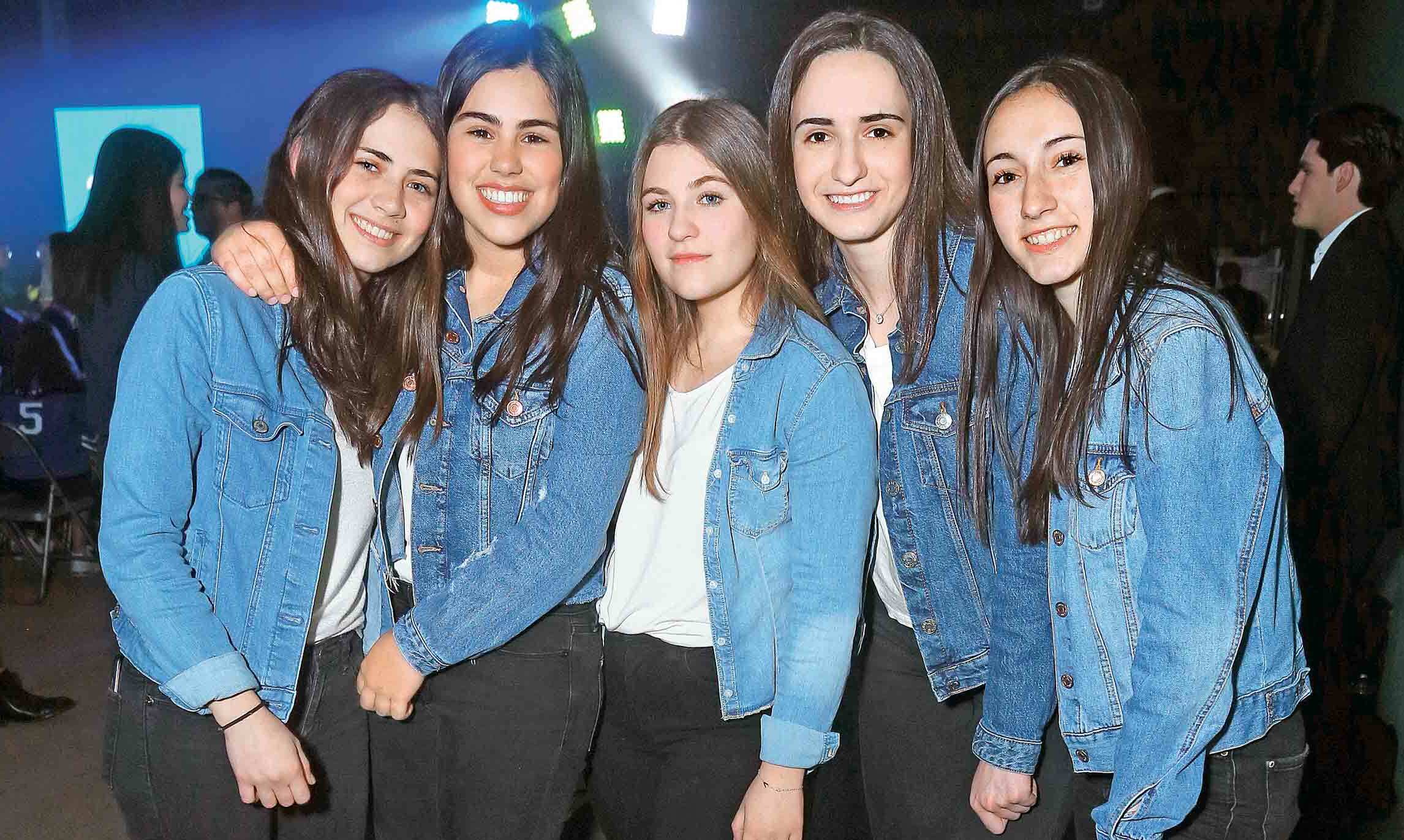 Isabella Guzmán, María José Guerra, Viviana Kalifa Regina Del Valle y  Mariana Marcos