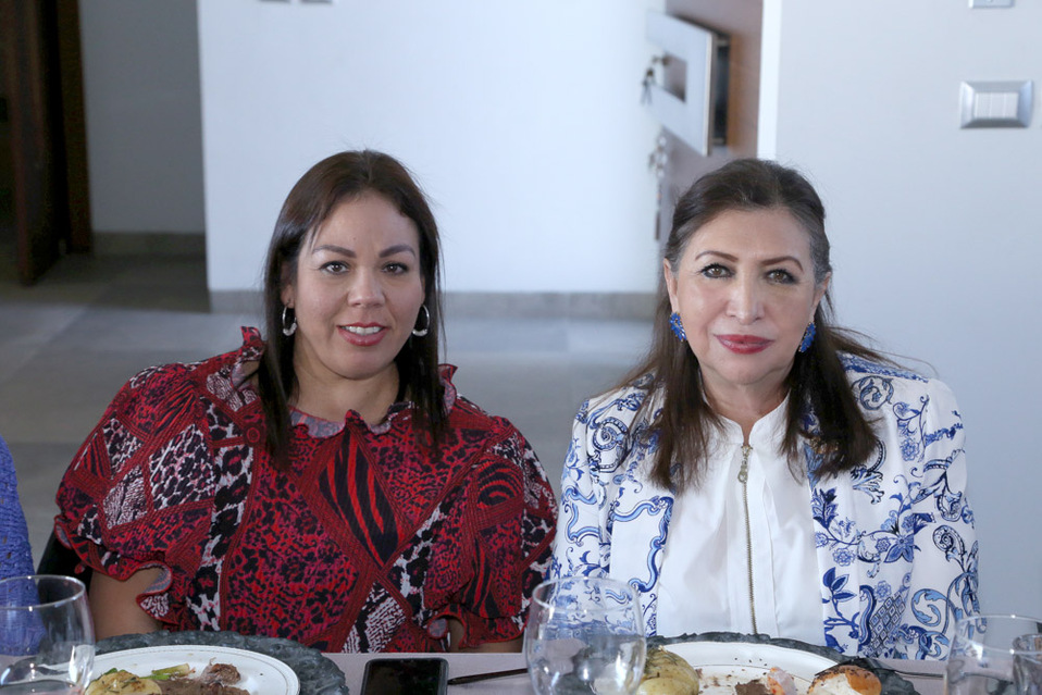 Rocío y Nina