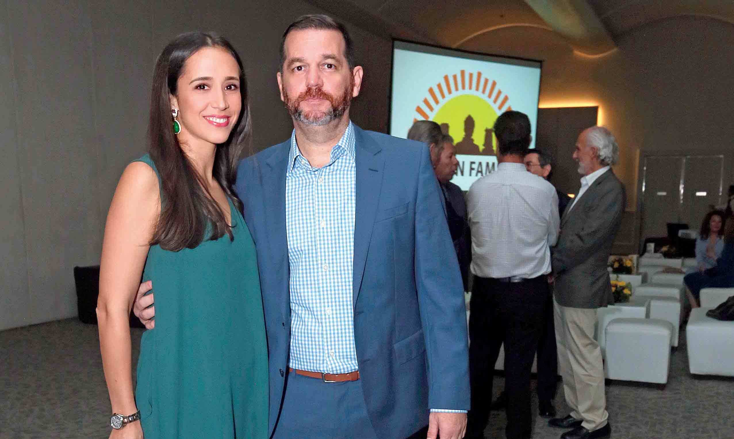 Stephanie Schiemann de Santos y Federico Santos