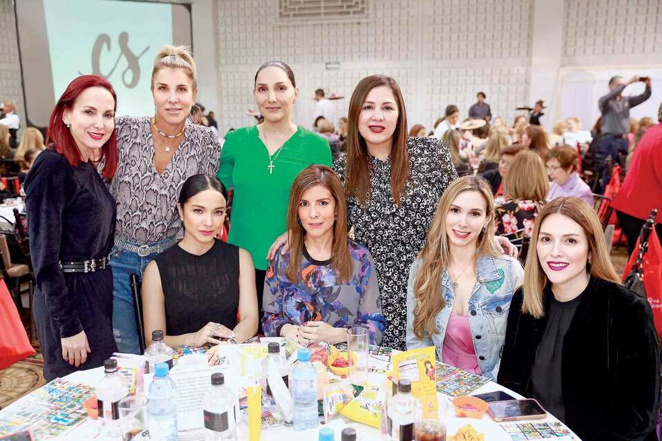 Mónica García de Moyeda, Orly Marcushamer de Dachner, Brenda Pérez, Gaby Mena,   mara montalvo, Mónica Martínez de de la Garza, Karla Flores y Gaby Es