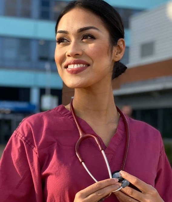 Bhasha Mukherjee regresará a trabajar como doctora después de 14 días de autoaislamiento (Foto: Instagram)