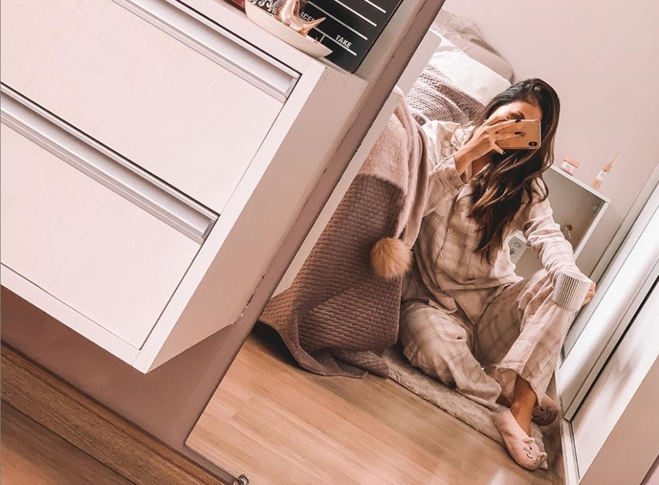 Además de ser cómodas, las pijamas se han vuelto una tendencia para todo el día (Foto: Instagram)