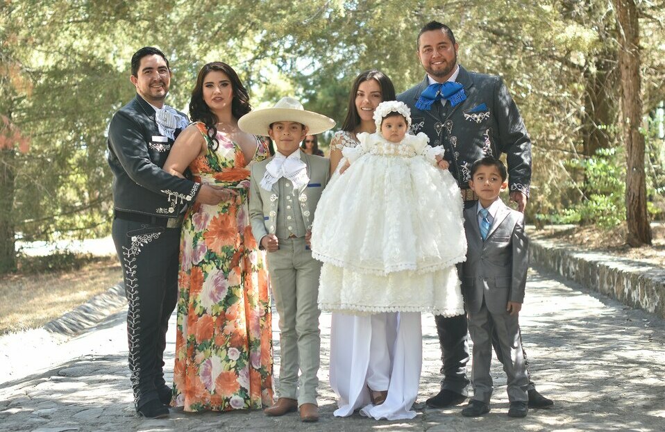 Salvador Islas, Chantal Orozco, Heriberto Jasso Jr, Erika Nava, Jaqueline Jasso, Heriberto Jasso y José Jasso    Foto: Cortesía