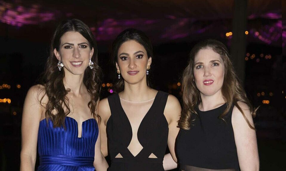 Dominique Pescador, Allison Thomas y Giselle Thomas