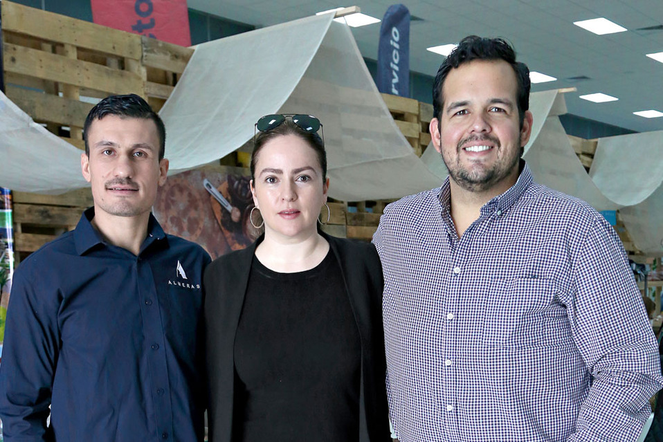 Roberto, Adriana y Alito