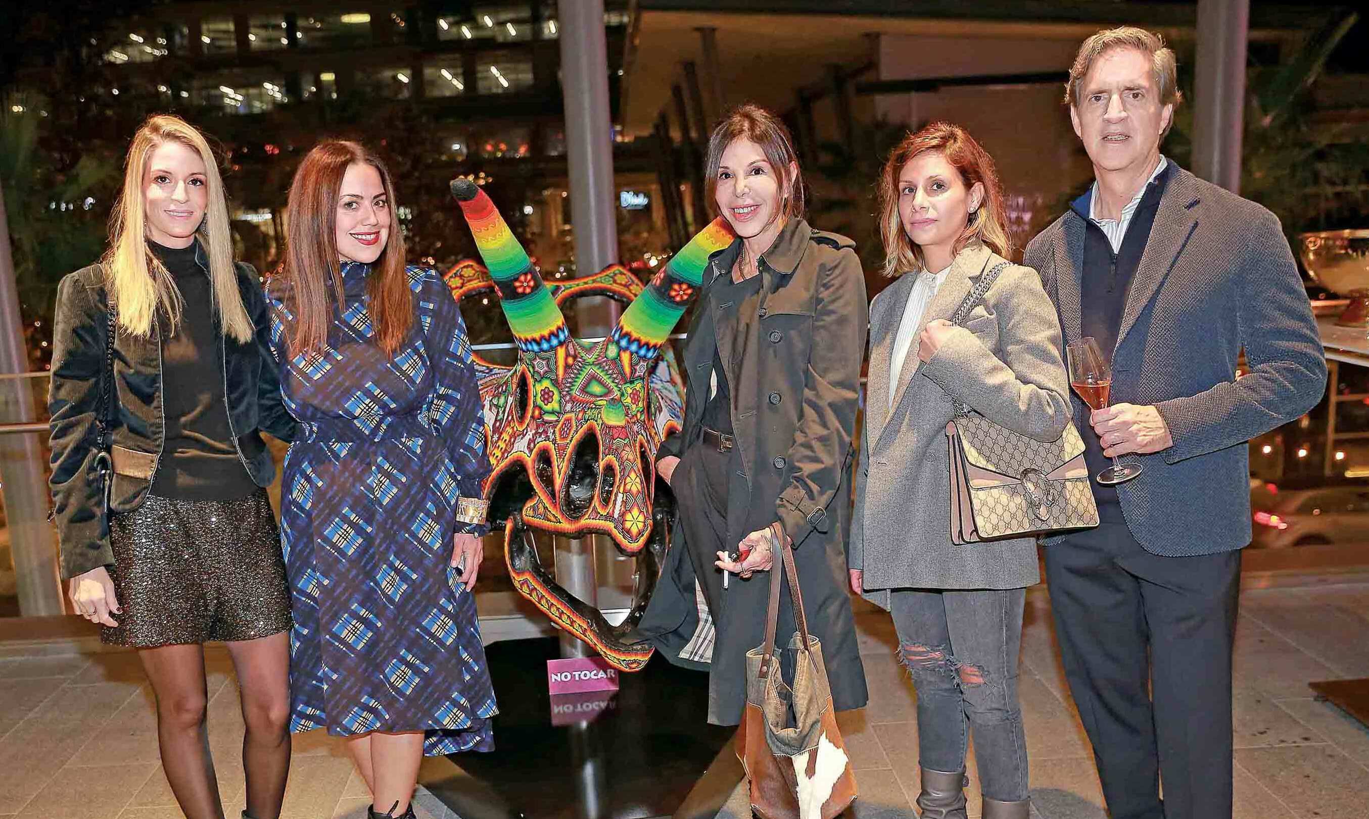Bárbara Lobeira de Rodríguez, Gretta Villarreal, Cristina Lankenau, Cynthia Ayala y Ernesto Vela
