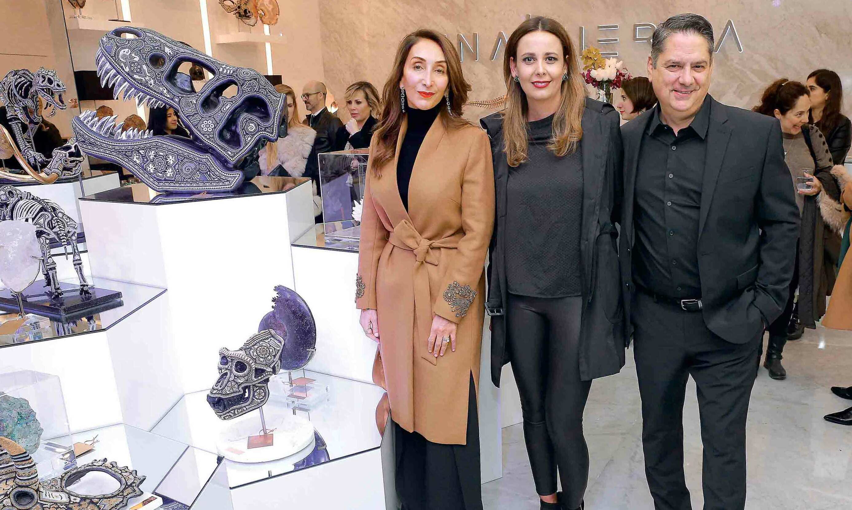 Liza Cantú, Maru Izaguirre y Arturo González