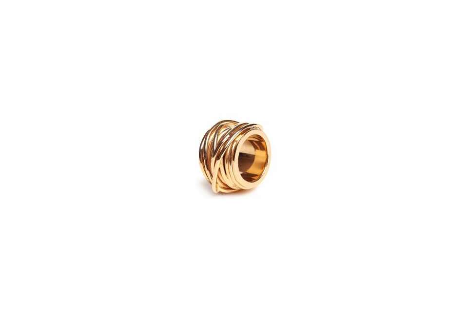 Anillo de oro de Raquel Orozco ($5,900).