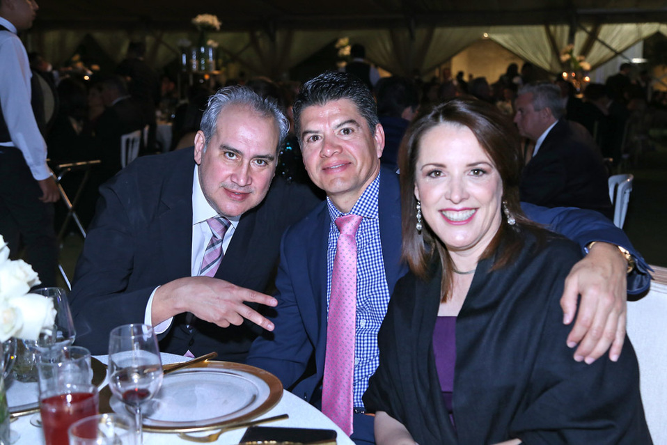 La Pantera, Héctor y Amelia