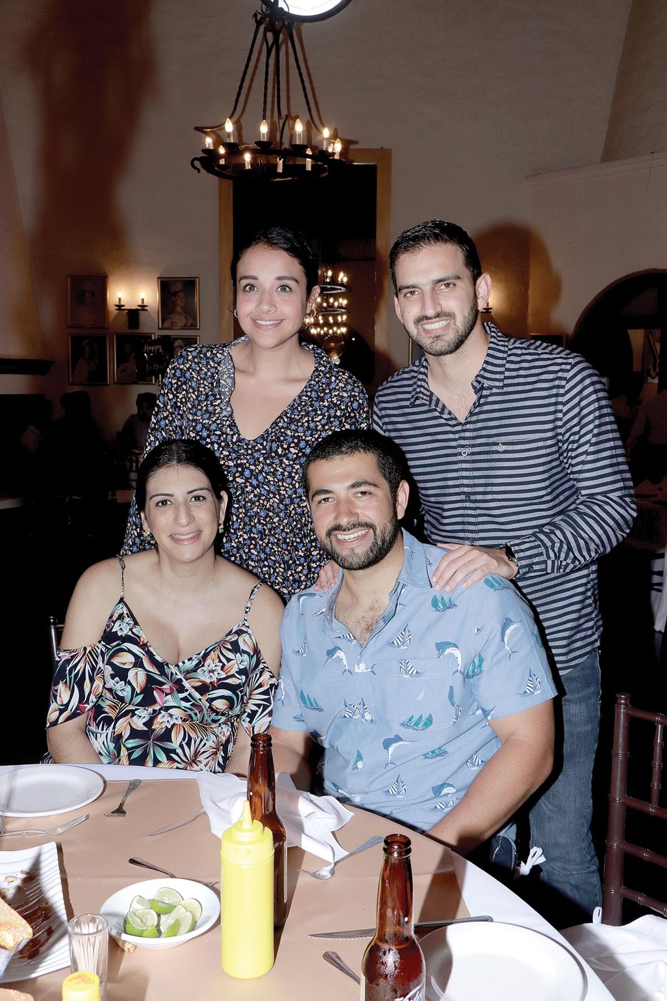 Ana Méndez, Armando Hage, Paloma Mina y Evaristo Guiltron