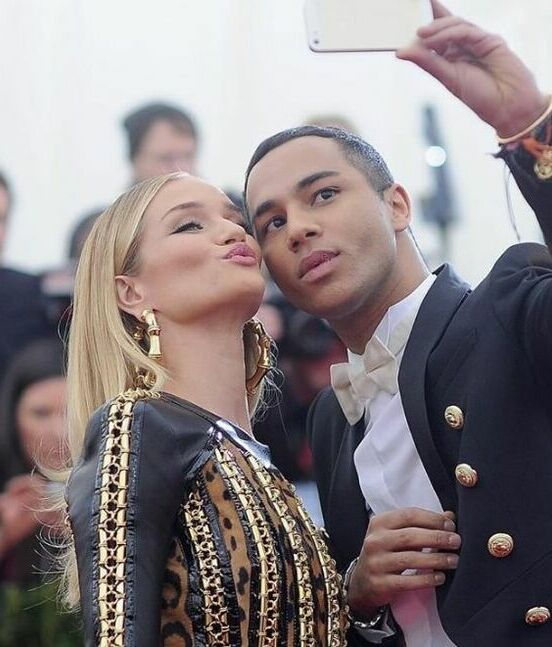 Balmain y otras marcas de lujo comparten contenido a través de las redes sociales/Foto: Instagram @balmain