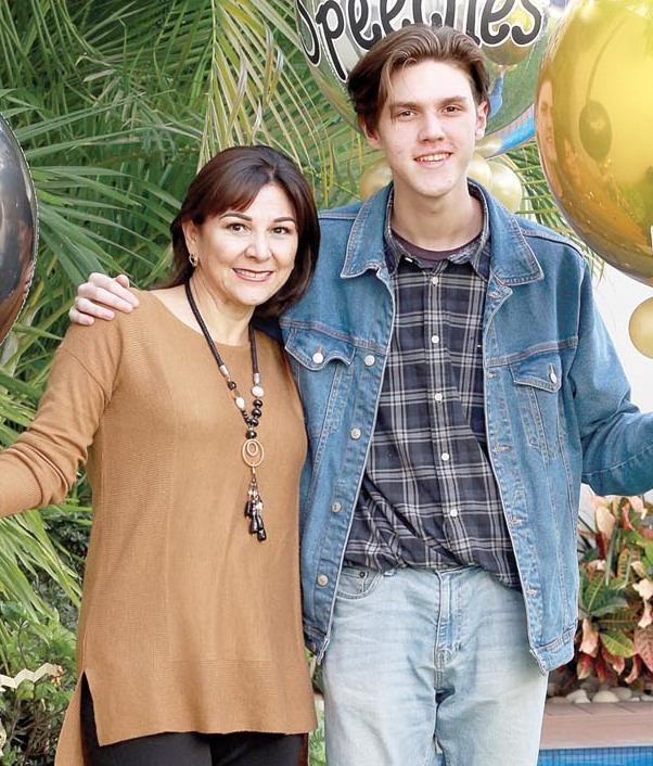 Mari Carmen de Elizondo y Eric Elizondo