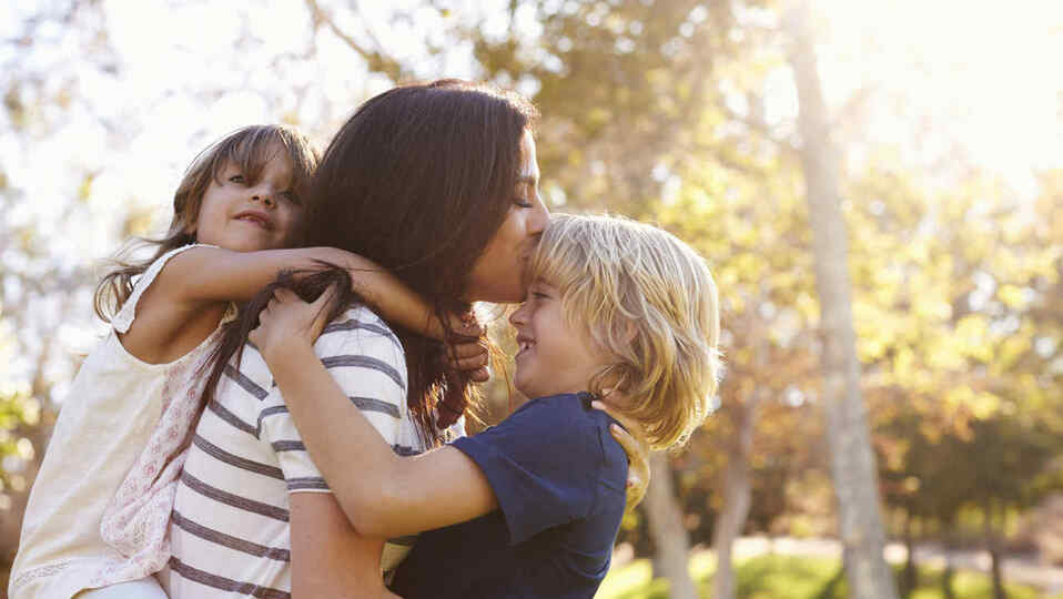 Madre e hijos