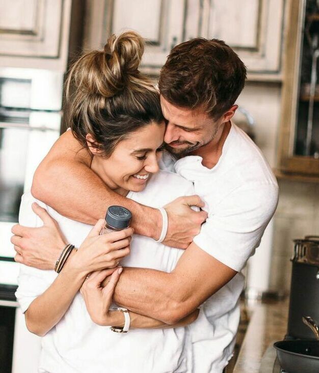 Pareja en casa