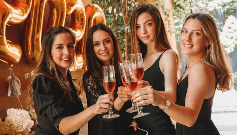 Celebraron con champaña