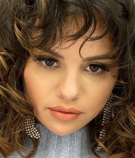 Selena Gomez comparte sus secretos de belleza en esta cuarentena (Foto: Instagram @selenagomez)