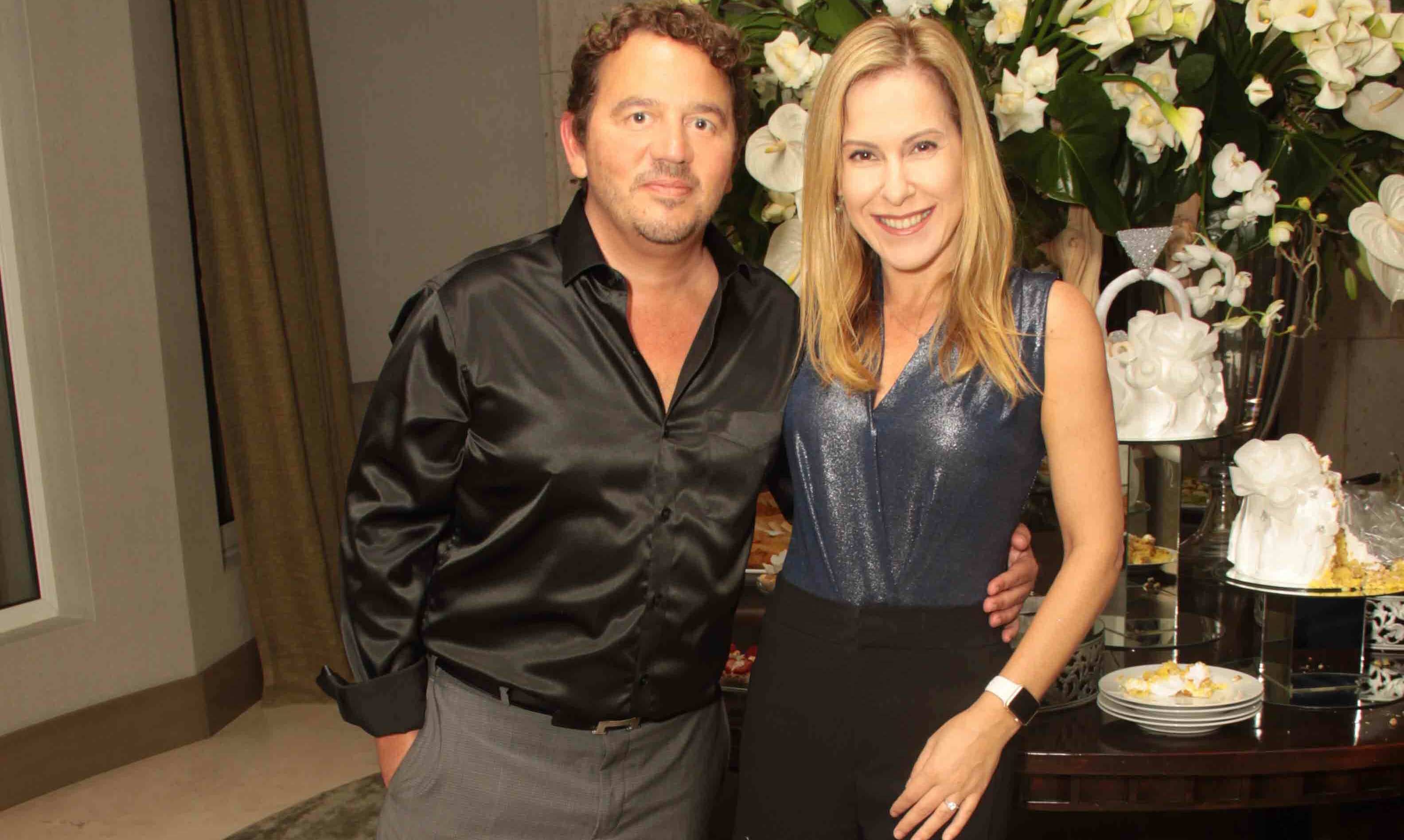 Alejandro González y Melissa Garza de González