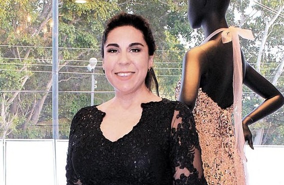 Alejandra Lersundi viste a la mujer que quiere sentirse femenina