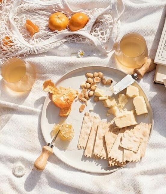 Sonya Santos nos presenta la guía que todo foodie debe seguir para pedir comida a domicilio/Foto: Instagram @juliettelaura